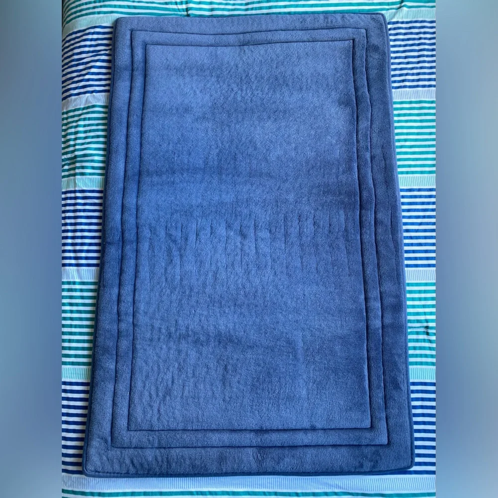 Home Dynamix  bath mat blue memory foam EUC
